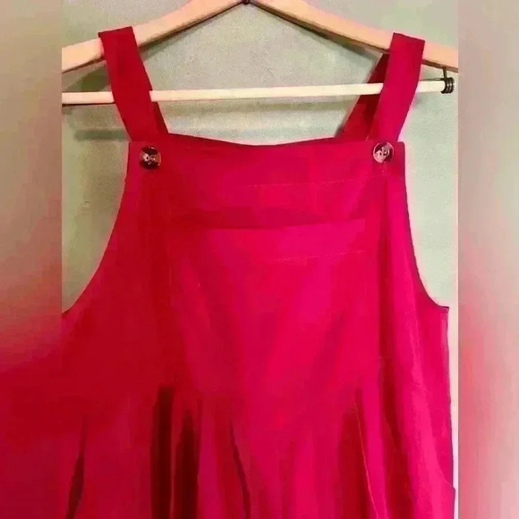 NWOT Button Overall Romper with Pockets, Red, Size Large - Picture 5 of 7